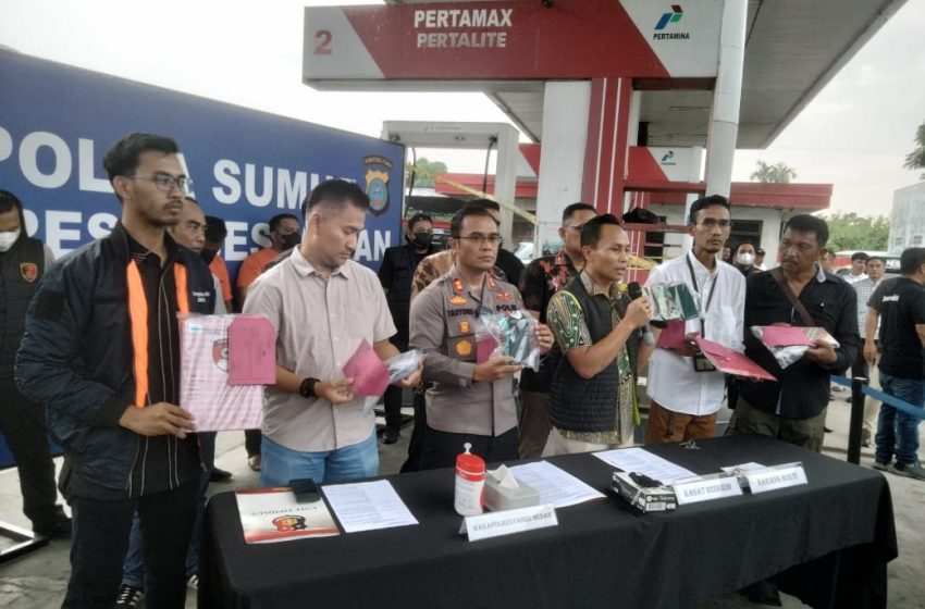  Polrestabes Medan Bongkar SPBU Nagalan Jalan Flamboyan Raya Jual Oplosan BBM Pertalite, Mobil Tangki Dista