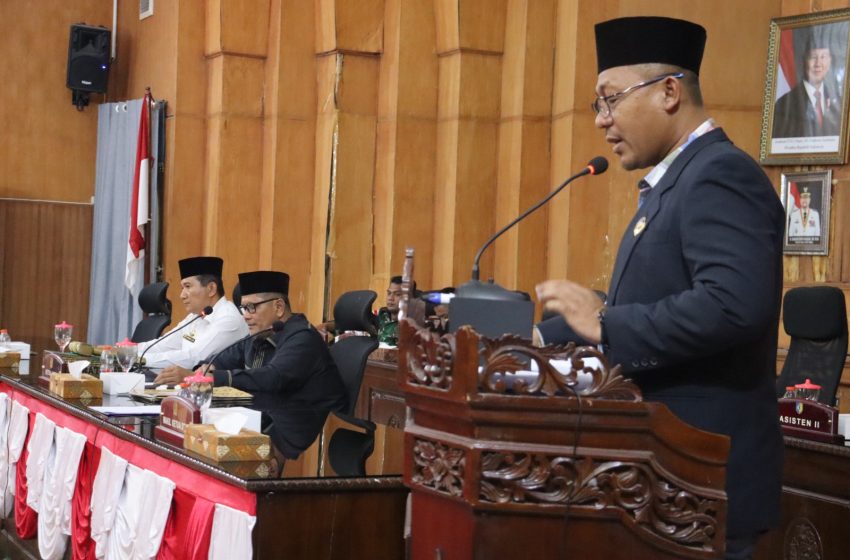  Agenda Paripurna DPRD Batu Bara Sampaikan Laporan Reses Tahap 1 2025