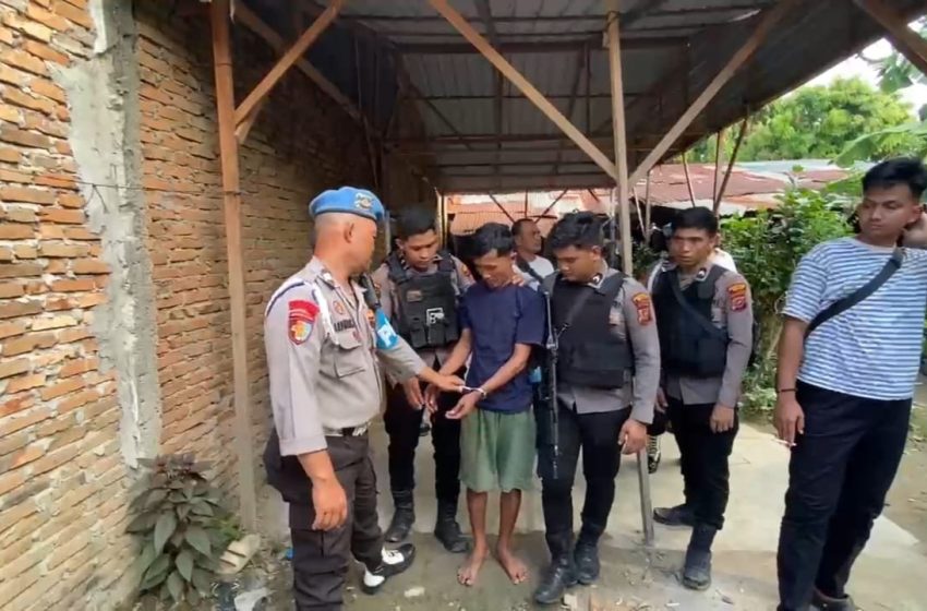  Polrestabes Medan GSN di Jalan Klambir V, Bandar Sabu Dibekuk dan Barak Beranjau Kawat Duri Dibakar