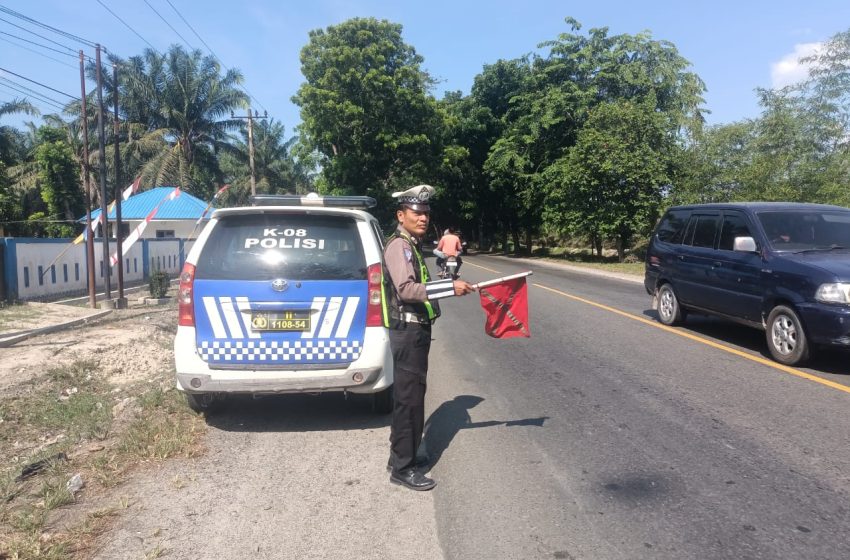  Satlantas Polres Batu Bara Giat Patroli Kibas Bendera