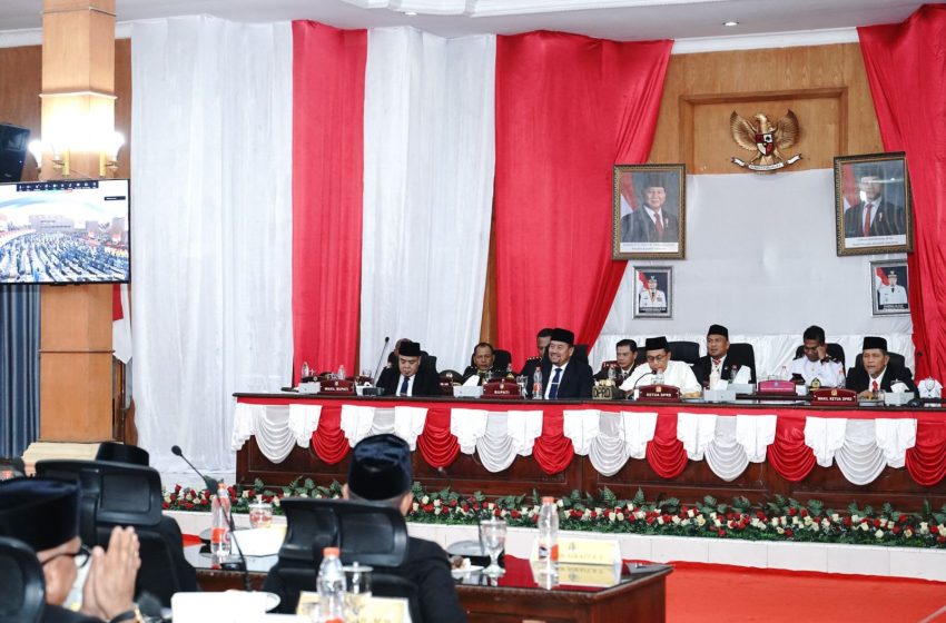  Bupati Batu Bara Hadiri Rapat Paripurna Istimewa Mendengarkan Pidato Kenegaraan Presiden RI