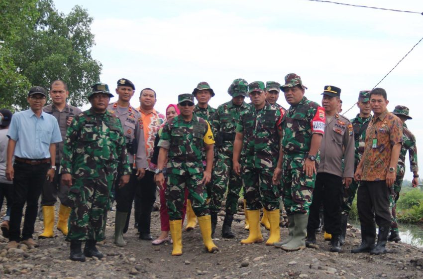  Kolonel Inf M Radhi Rusin: Semangat Gotong Royong Satgas dan Masyarakat Jadi Kunci Sukses TMMD 126