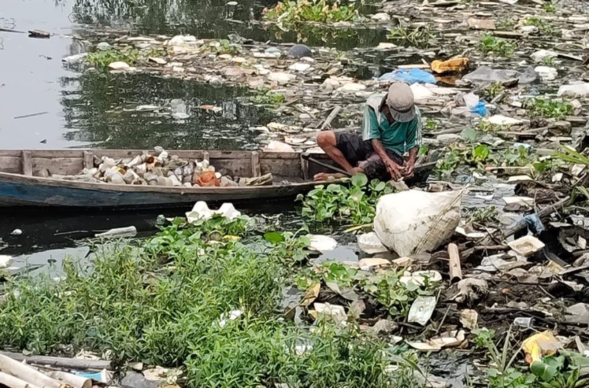  ukan Ikan, Sabri Pulang Bawa Botot dari Danau Siombak