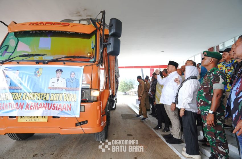  Pemkab Batu Bara Lepas 12 Truk Bantuan Kemanusiaan Pasca Banjir Berangkat Menuju Lokasi