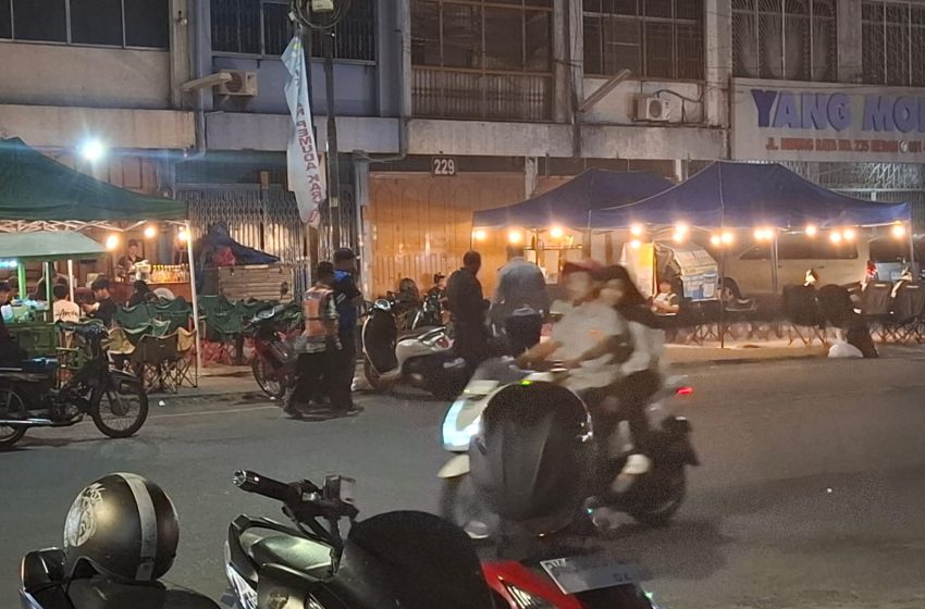  Pinggiran Jalan Nibung Raya Petisah Beralih Fungsi Jadi Lahan Parkir 24 Jam Setiap Jumat dan Sabtu