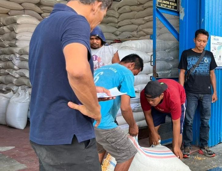  Polres Batu Bara Salurkan Hasil Panen Jagung Petani ke Bulog Asahan, Total Capai 6.926 Ton