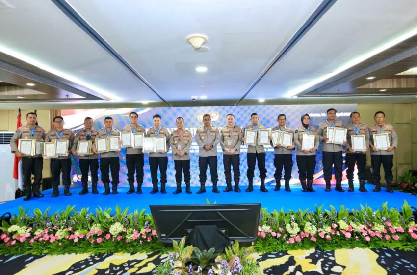  Kombes Pol Ferry Walintukan Bawa Humas Polda Sumut Raih Dua Penghargaan dari Divisi Humas Polri