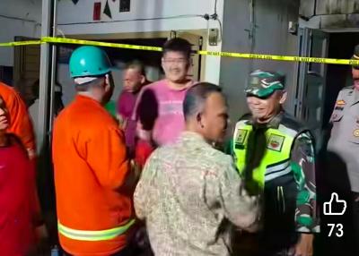 Inalum Kerahkan Damkar Bantu Padamkan Kebakaran Toko Sepeda di Indrapura