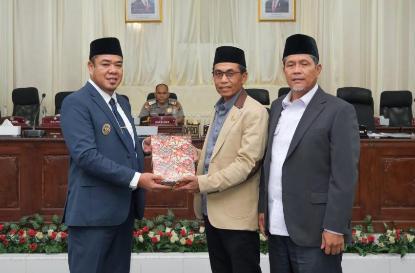  Wakil Bupati Batu Bara Sampaikan Nota Ranperda Pertanggungjawaban Pelaksanaan APBD Tahun Anggaran 2025