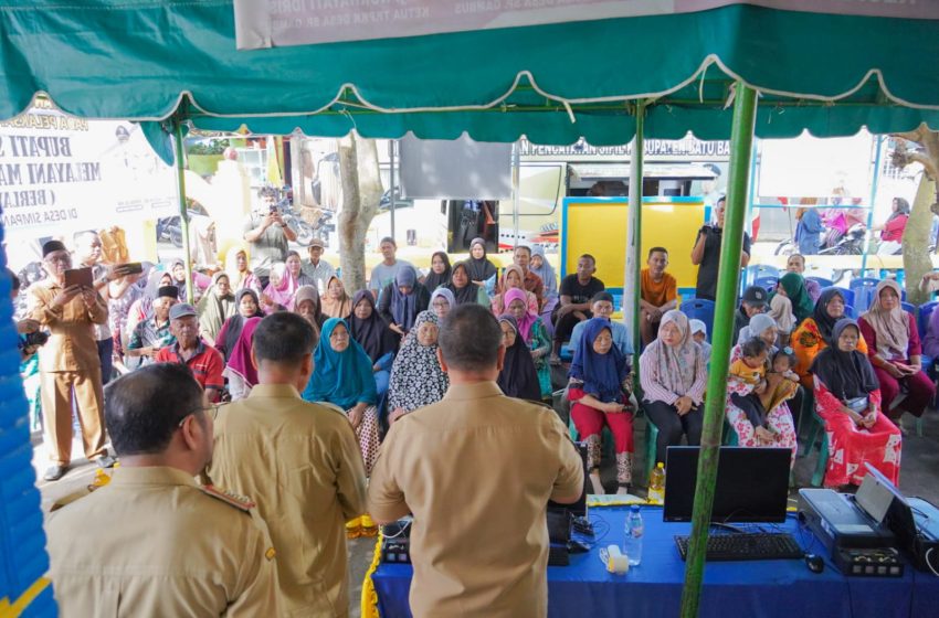 Manfaat BERLAYAR Diuji di Lapangan: Bupati Batu Bara Tinjau Langsung Layanan Publik Berbasis Desa