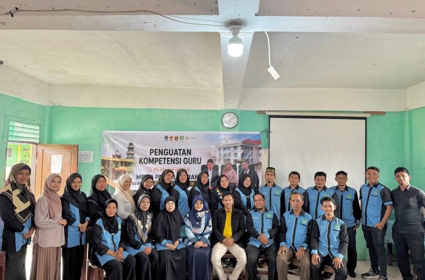  Komitmen Meningkatkan Kualitas Pendidikan, Dosen FAI UMSU PKM Pelatihan Merancang Media Pembelajaran