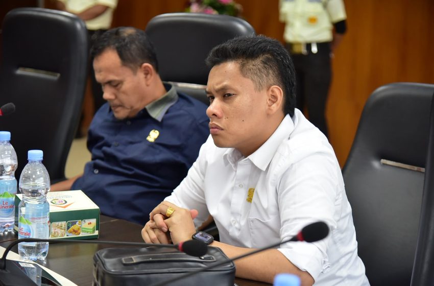  Kinerja Rico Waas-Zakiyuddin Dinilai Lebih Banyak Seremonial Ketimbang Menjawab Keluhan Warga