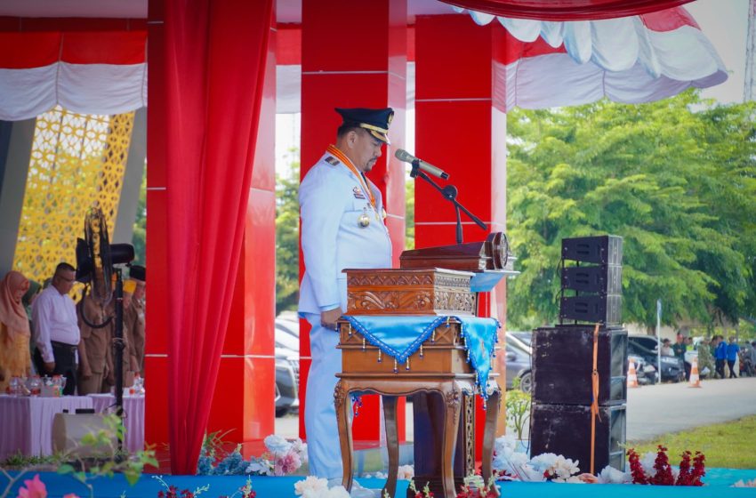  Bupati Batu Bara Pimpin Upacara Detik-Detik Proklamasi HUT ke-81 Kemerdekaan RI