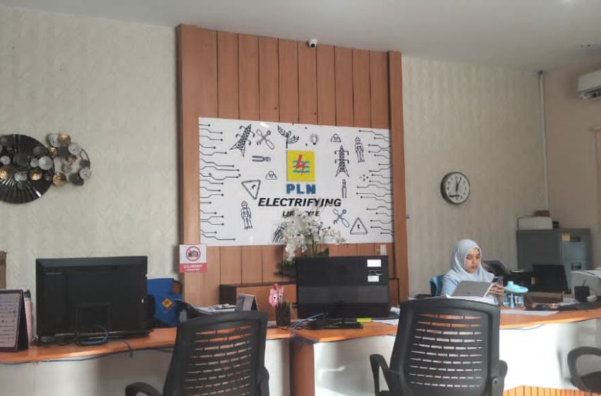  ULP PLN Helvetia Dinilai Kurang Maksimal, 2 Kursi dan PC Tanpa Petugas  