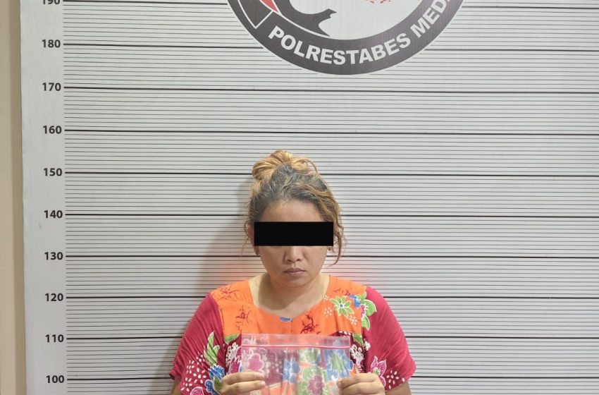  Polisi Ringkus Oknum Kepling Wanita Edarkan Vape Narkoba dan Inex di Medan Maimun