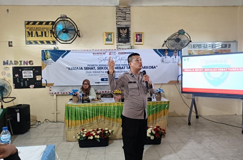  Polisi Laksanakan Sosialisasi P4GN di SMA Muhammadiyah 2 Medan: Pelajar Sehat dan Kuat Tanpa Narkoba