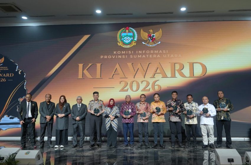  Kapolda Sumut Raih Penghargaan Achievement Person, Polda Sumut Predikat Informatif di KI Award 2026